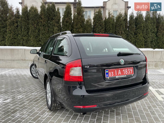 Черный Шкода Октавия, объемом двигателя 1.6 л и пробегом 201 тыс. км за 9799 $, фото 17 на Automoto.ua