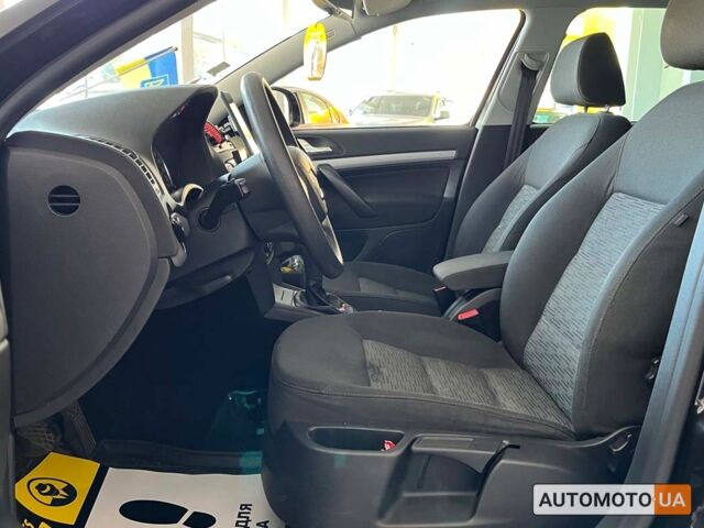 Черный Шкода Октавия, объемом двигателя 1.6 л и пробегом 262 тыс. км за 9200 $, фото 10 на Automoto.ua