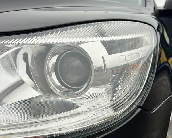 Чорний Шкода Октавія, об'ємом двигуна 1.8 л та пробігом 171 тис. км за 8999 $, фото 7 на Automoto.ua