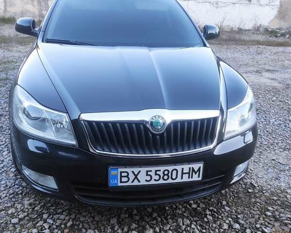 Черный Шкода Октавия, объемом двигателя 2 л и пробегом 275 тыс. км за 11200 $, фото 5 на Automoto.ua