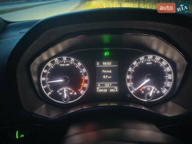 Черный Шкода Октавия, объемом двигателя 2 л и пробегом 139 тыс. км за 13499 $, фото 19 на Automoto.ua