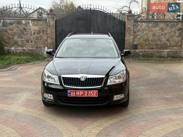Черный Шкода Октавия, объемом двигателя 1.6 л и пробегом 218 тыс. км за 8450 $, фото 5 на Automoto.ua