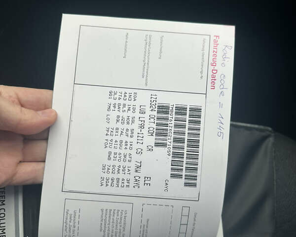 Черный Шкода Октавия, объемом двигателя 1.6 л и пробегом 227 тыс. км за 8700 $, фото 56 на Automoto.ua