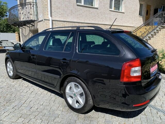 Черный Шкода Октавия, объемом двигателя 1.4 л и пробегом 181 тыс. км за 7550 $, фото 2 на Automoto.ua