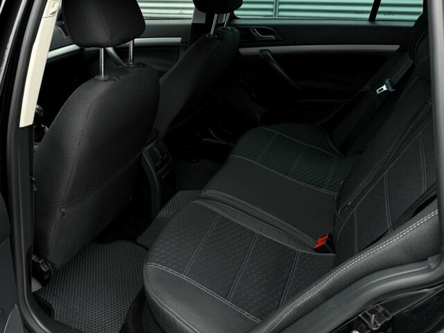 Чорний Шкода Октавія, об'ємом двигуна 1.6 л та пробігом 132 тис. км за 8300 $, фото 7 на Automoto.ua