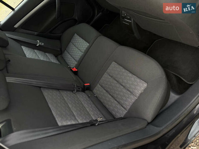 Черный Шкода Октавия, объемом двигателя 1.6 л и пробегом 208 тыс. км за 9100 $, фото 21 на Automoto.ua