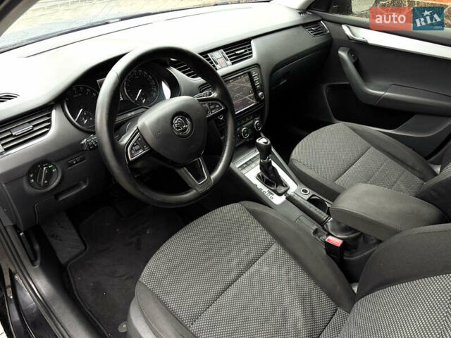 Черный Шкода Октавия, объемом двигателя 2 л и пробегом 301 тыс. км за 9999 $, фото 10 на Automoto.ua