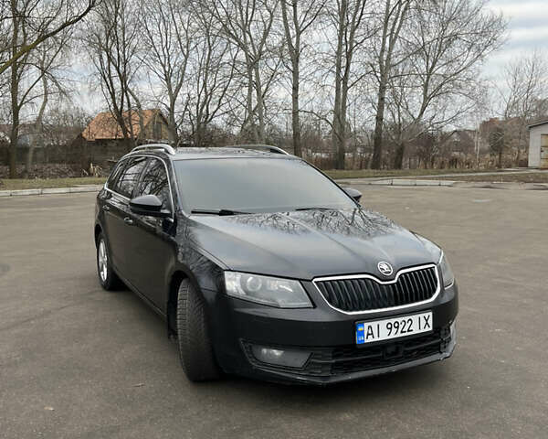 Шкода Октавия 2013 в Борисполе на Automoto.ua Черный Шкода Октавия, объемом двигателя 2 л и пробегом 355 тыс. км за 10500 $, фото 1 на Automoto.ua