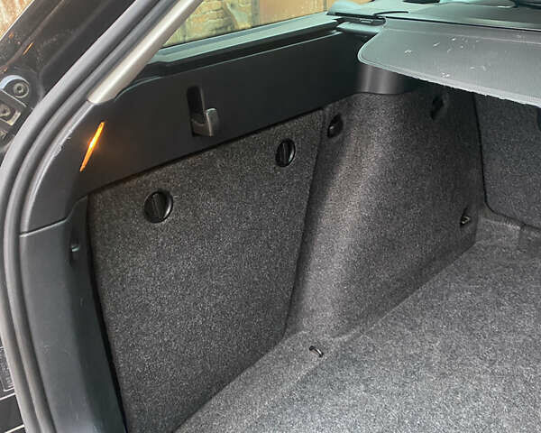 Чорний Шкода Октавія, об'ємом двигуна 1.6 л та пробігом 236 тис. км за 9000 $, фото 18 на Automoto.ua