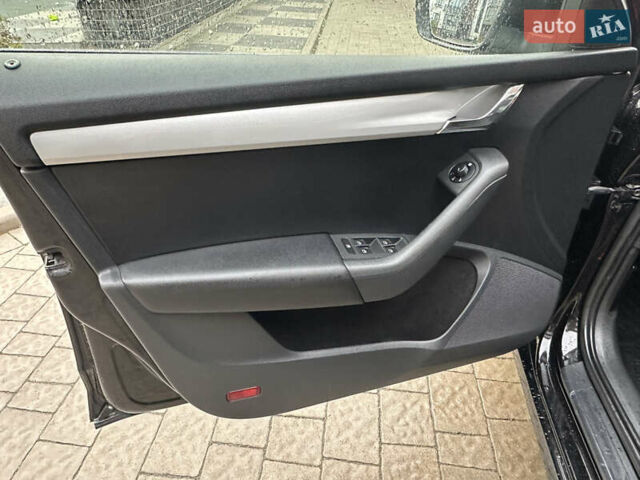 Черный Шкода Октавия, объемом двигателя 1.6 л и пробегом 240 тыс. км за 10500 $, фото 13 на Automoto.ua