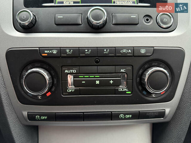 Черный Шкода Октавия, объемом двигателя 1.6 л и пробегом 207 тыс. км за 8999 $, фото 39 на Automoto.ua