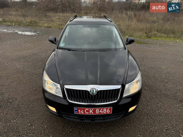 Черный Шкода Октавия, объемом двигателя 1.6 л и пробегом 208 тыс. км за 9100 $, фото 3 на Automoto.ua