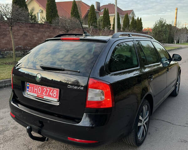 Черный Шкода Октавия, объемом двигателя 2 л и пробегом 217 тыс. км за 10550 $, фото 22 на Automoto.ua