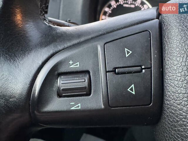 Черный Шкода Октавия, объемом двигателя 2 л и пробегом 217 тыс. км за 10550 $, фото 49 на Automoto.ua