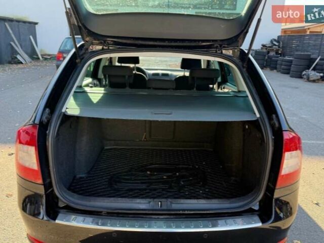 Черный Шкода Октавия, объемом двигателя 1.8 л и пробегом 178 тыс. км за 7300 $, фото 9 на Automoto.ua