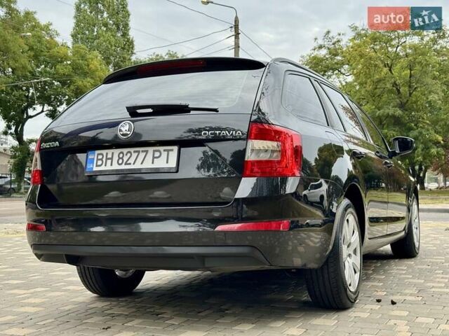 Черный Шкода Октавия, объемом двигателя 1.2 л и пробегом 292 тыс. км за 6999 $, фото 46 на Automoto.ua