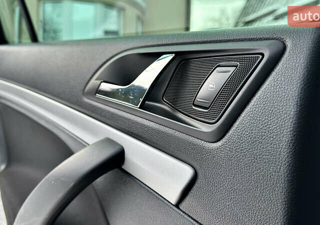 Чорний Шкода Октавія, об'ємом двигуна 1.6 л та пробігом 236 тис. км за 9499 $, фото 64 на Automoto.ua