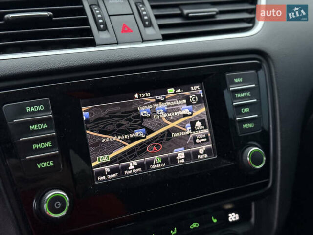 Черный Шкода Октавия, объемом двигателя 1.6 л и пробегом 330 тыс. км за 10300 $, фото 39 на Automoto.ua