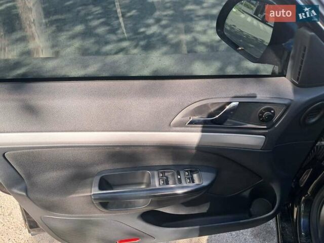 Черный Шкода Октавия, объемом двигателя 1.99 л и пробегом 300 тыс. км за 8300 $, фото 10 на Automoto.ua