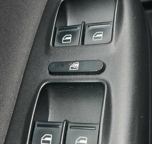 Черный Шкода Октавия, объемом двигателя 1.97 л и пробегом 270 тыс. км за 9700 $, фото 18 на Automoto.ua