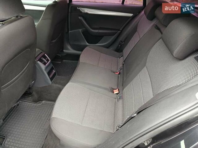 Чорний Шкода Октавія, об'ємом двигуна 1.97 л та пробігом 268 тис. км за 11800 $, фото 35 на Automoto.ua