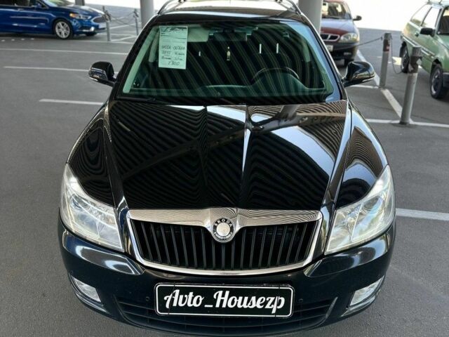 Чорний Шкода Октавія, об'ємом двигуна 0 л та пробігом 327 тис. км за 7900 $, фото 1 на Automoto.ua
