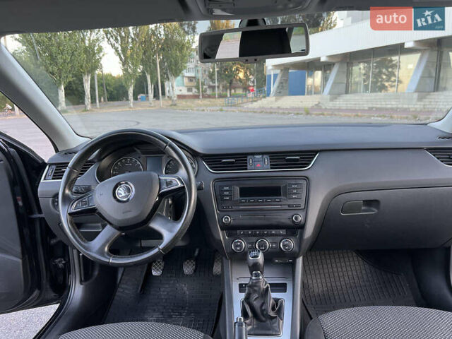 Черный Шкода Октавия, объемом двигателя 1.6 л и пробегом 180 тыс. км за 10200 $, фото 32 на Automoto.ua