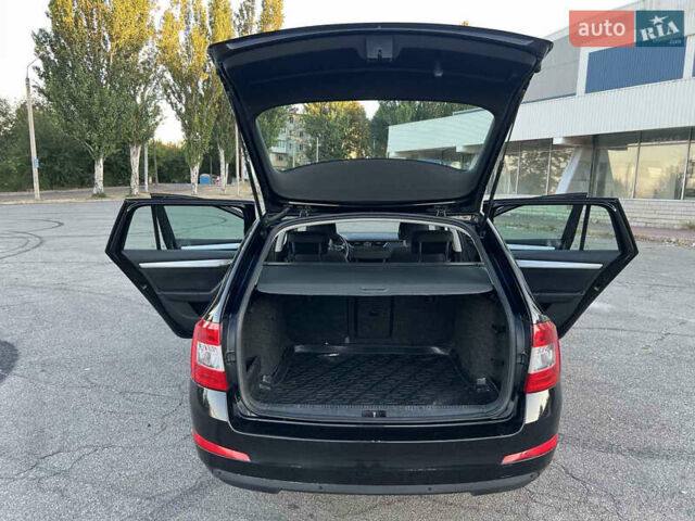 Черный Шкода Октавия, объемом двигателя 1.6 л и пробегом 180 тыс. км за 10200 $, фото 15 на Automoto.ua