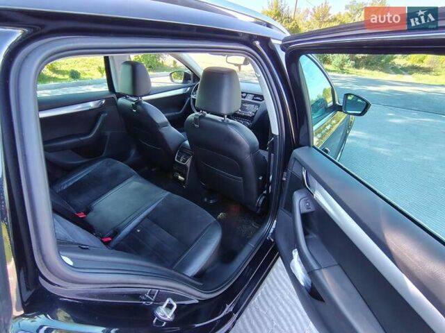 Черный Шкода Октавия, объемом двигателя 1.6 л и пробегом 252 тыс. км за 10999 $, фото 13 на Automoto.ua