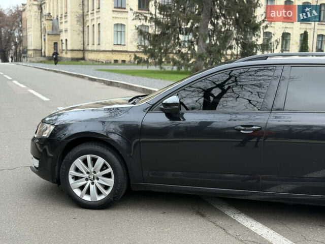 Черный Шкода Октавия, объемом двигателя 1.6 л и пробегом 330 тыс. км за 10300 $, фото 25 на Automoto.ua