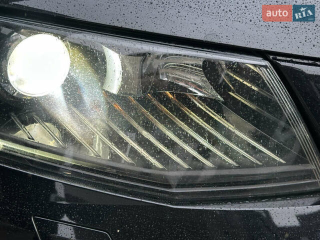 Черный Шкода Октавия, объемом двигателя 1.6 л и пробегом 240 тыс. км за 10500 $, фото 22 на Automoto.ua