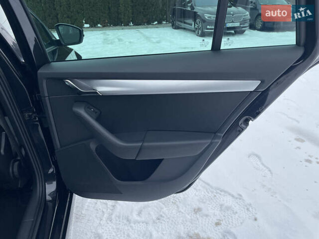 Черный Шкода Октавия, объемом двигателя 1.8 л и пробегом 198 тыс. км за 11500 $, фото 52 на Automoto.ua