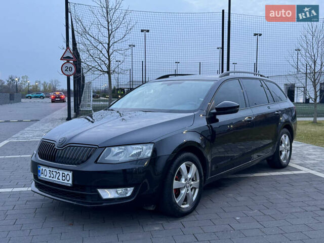 Черный Шкода Октавия, объемом двигателя 2 л и пробегом 301 тыс. км за 9999 $, фото 1 на Automoto.ua