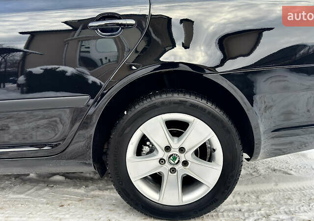 Чорний Шкода Октавія, об'ємом двигуна 1.6 л та пробігом 236 тис. км за 9499 $, фото 8 на Automoto.ua