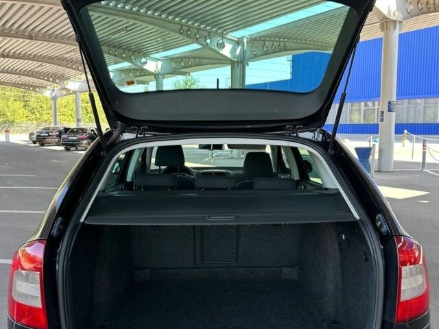 Чорний Шкода Октавія, об'ємом двигуна 0 л та пробігом 327 тис. км за 7900 $, фото 5 на Automoto.ua