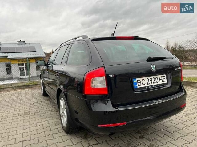 Черный Шкода Октавия, объемом двигателя 1.97 л и пробегом 231 тыс. км за 10200 $, фото 4 на Automoto.ua