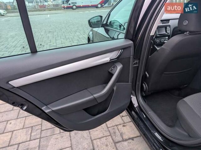 Чорний Шкода Октавія, об'ємом двигуна 1.8 л та пробігом 231 тис. км за 9950 $, фото 43 на Automoto.ua