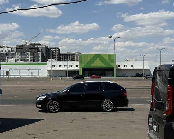 Чорний Шкода Октавія, об'ємом двигуна 2 л та пробігом 330 тис. км за 9800 $, фото 2 на Automoto.ua