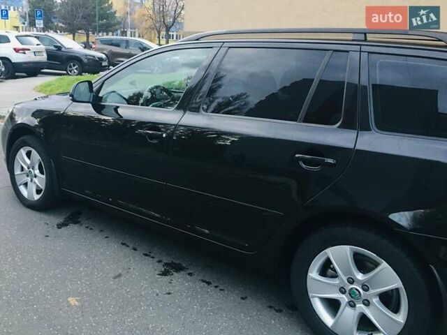 Черный Шкода Октавия, объемом двигателя 1.97 л и пробегом 270 тыс. км за 9700 $, фото 5 на Automoto.ua