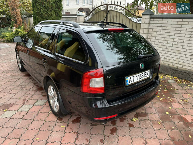 Черный Шкода Октавия, объемом двигателя 1.6 л и пробегом 299 тыс. км за 8200 $, фото 18 на Automoto.ua