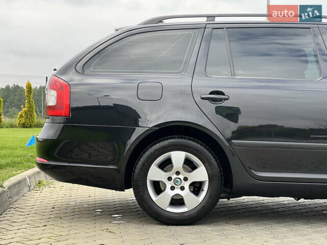 Черный Шкода Октавия, объемом двигателя 1.6 л и пробегом 238 тыс. км за 8100 $, фото 15 на Automoto.ua