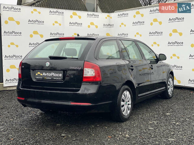 Черный Шкода Октавия, объемом двигателя 1.6 л и пробегом 258 тыс. км за 8500 $, фото 7 на Automoto.ua