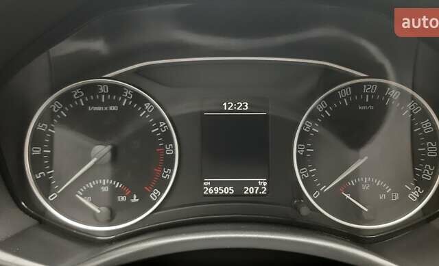 Черный Шкода Октавия, объемом двигателя 1.97 л и пробегом 270 тыс. км за 9700 $, фото 14 на Automoto.ua