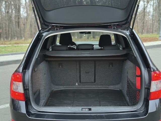 Черный Шкода Октавия, объемом двигателя 1.6 л и пробегом 330 тыс. км за 9300 $, фото 20 на Automoto.ua