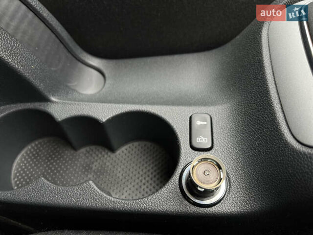 Чорний Шкода Октавія, об'ємом двигуна 1.8 л та пробігом 195 тис. км за 8900 $, фото 42 на Automoto.ua