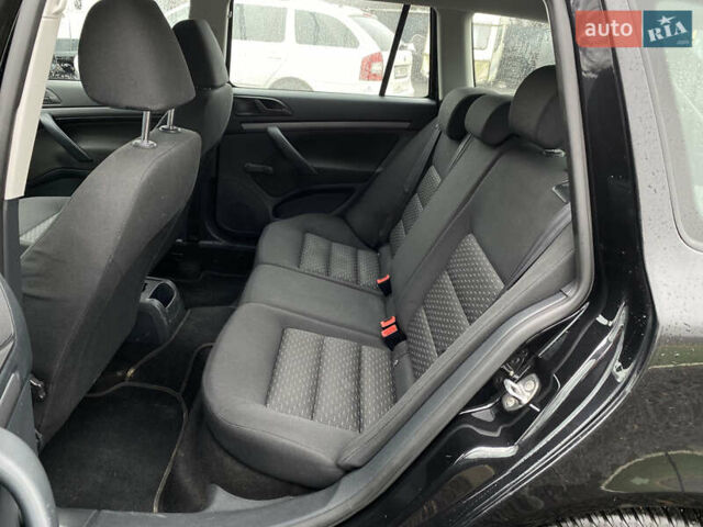 Черный Шкода Октавия, объемом двигателя 1.6 л и пробегом 258 тыс. км за 8500 $, фото 22 на Automoto.ua