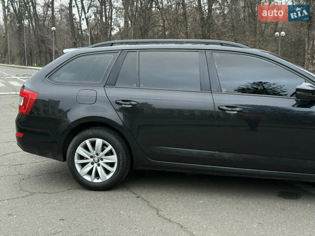 Черный Шкода Октавия, объемом двигателя 1.6 л и пробегом 330 тыс. км за 10300 $, фото 13 на Automoto.ua