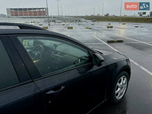 Черный Шкода Октавия, объемом двигателя 1.6 л и пробегом 335 тыс. км за 10000 $, фото 3 на Automoto.ua