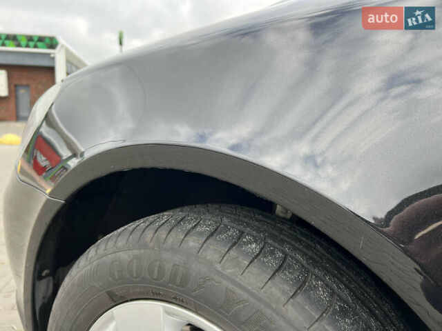 Черный Шкода Октавия, объемом двигателя 1.6 л и пробегом 238 тыс. км за 8100 $, фото 25 на Automoto.ua