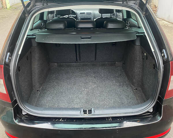 Чорний Шкода Октавія, об'ємом двигуна 1.6 л та пробігом 236 тис. км за 9000 $, фото 17 на Automoto.ua